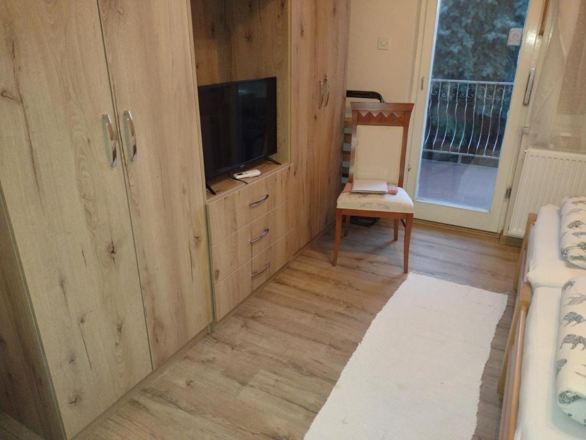 Evelin Sobe Apartment Backa Topola Luaran gambar